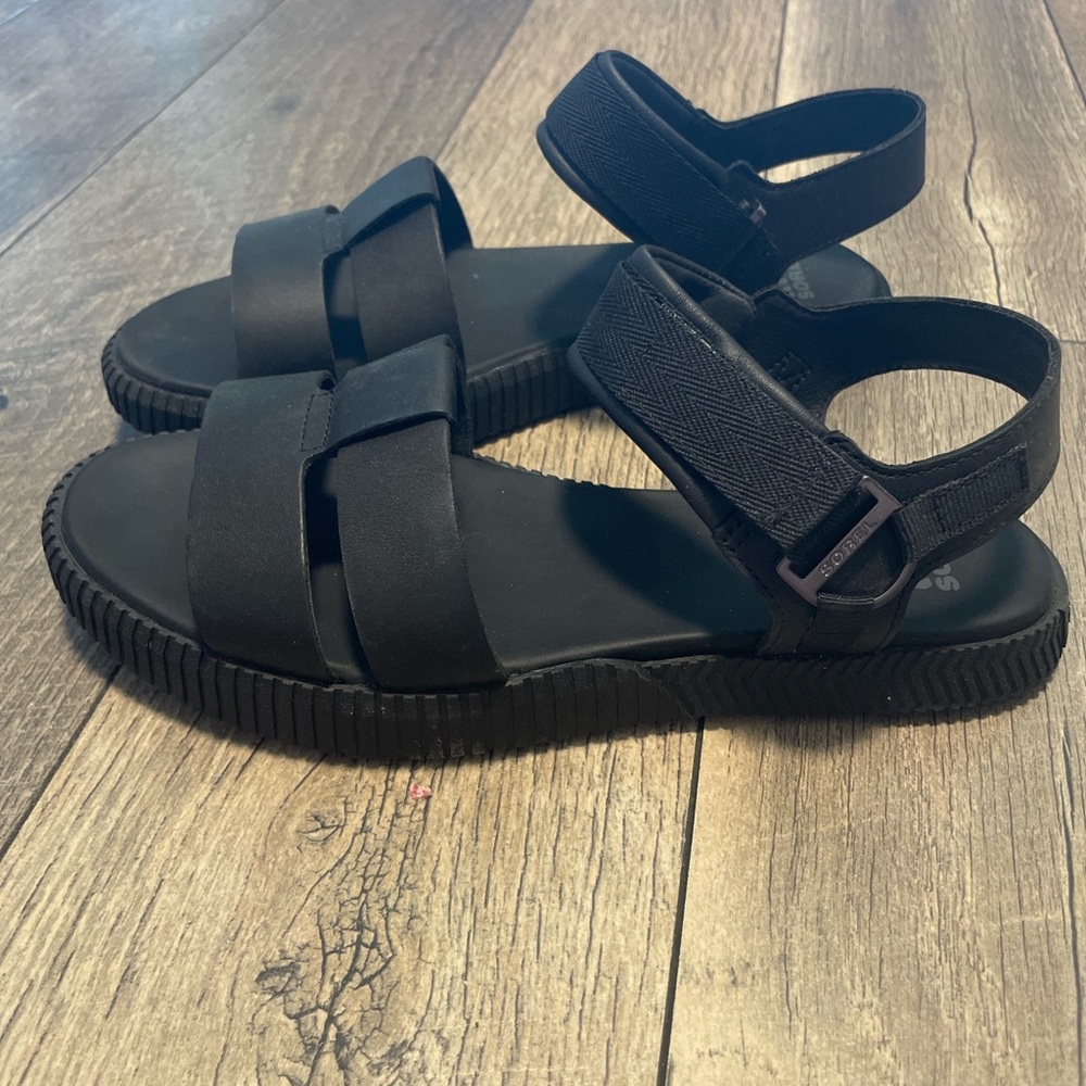 Sorel Black Strappy Platform Sandal